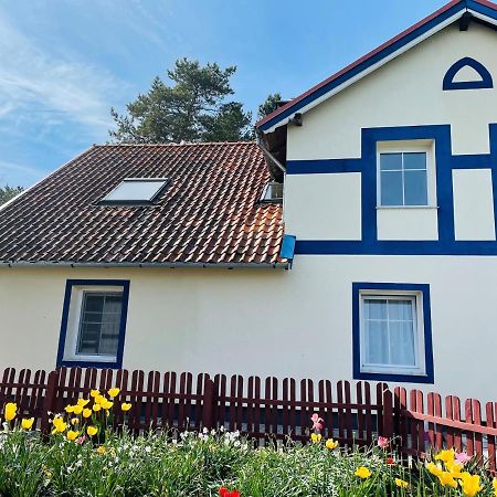 Old House Nida Hotell Exteriör bild
